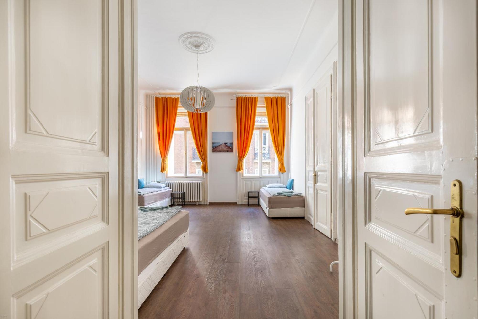 Anker Center By Stn Apartment Budapest Luaran gambar
