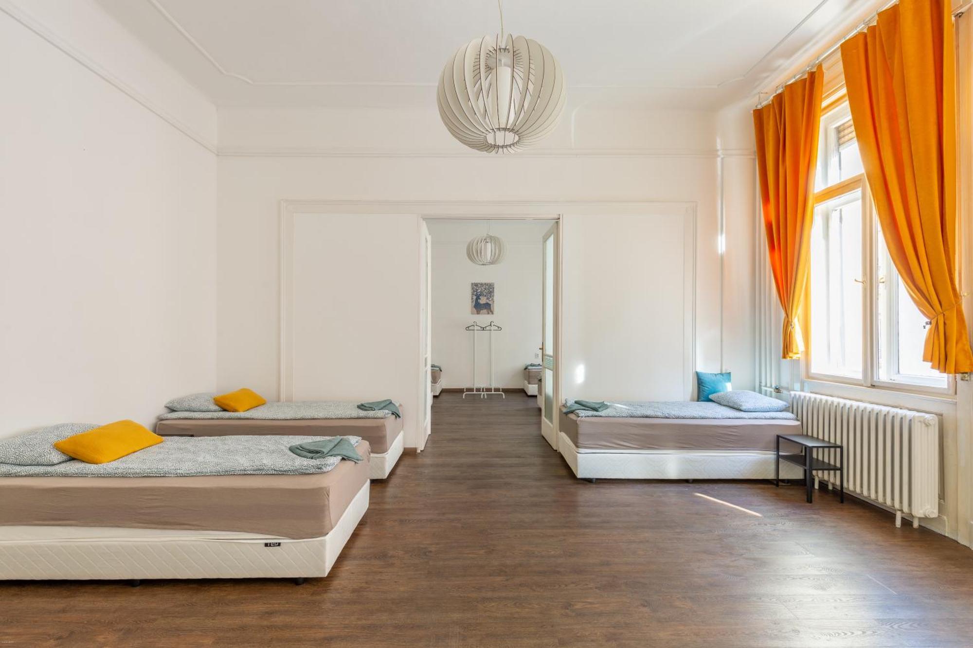 Anker Center By Stn Apartment Budapest Luaran gambar